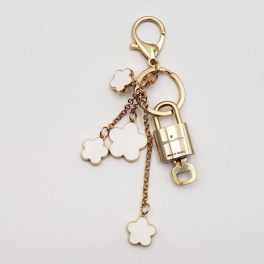 Louis Vuitton Gold Padlock 🔒 Key Set Authentic LV w/ Unbranded Flower Keychain
